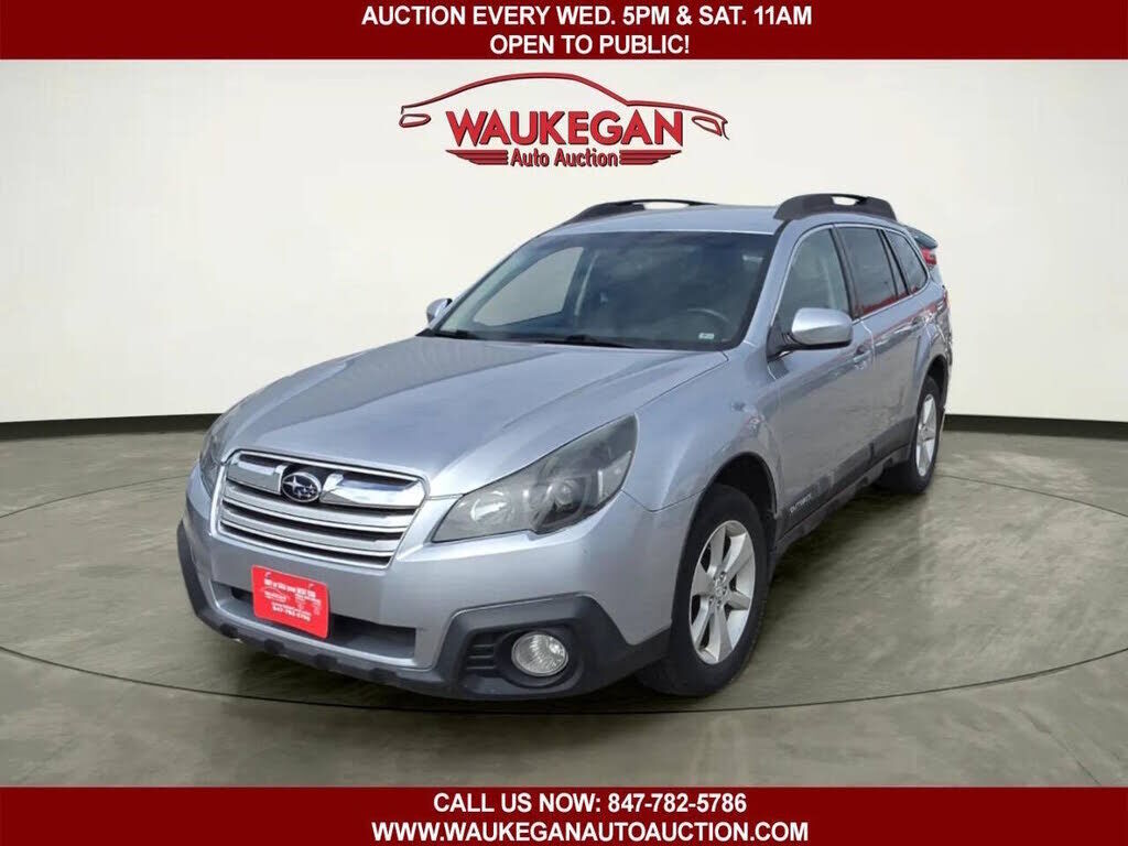 2013 SUBARU Outback