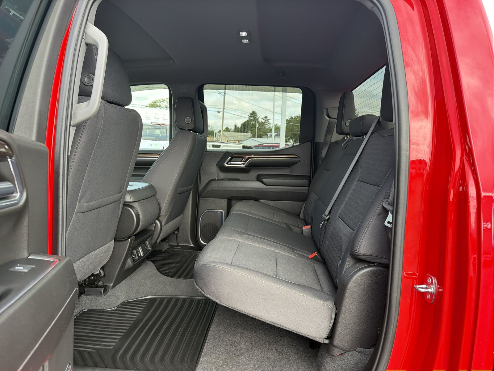 2024 CHEVROLET Silverado