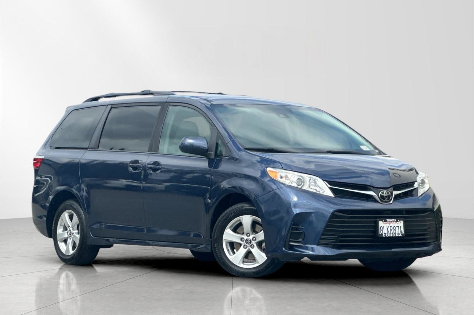 2020 TOYOTA Sienna
