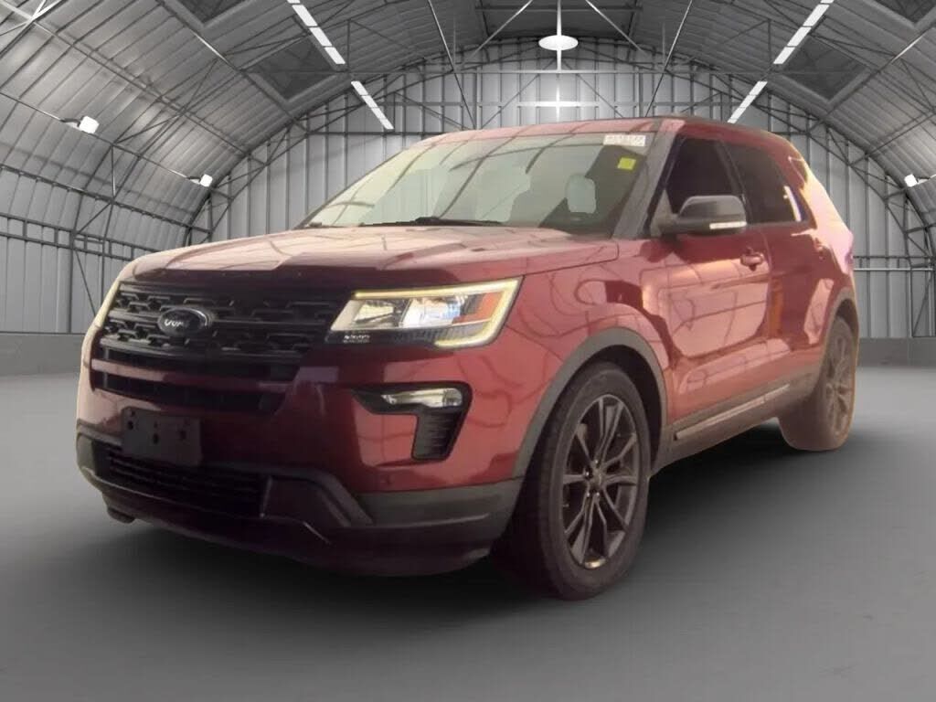 2019 FORD Explorer