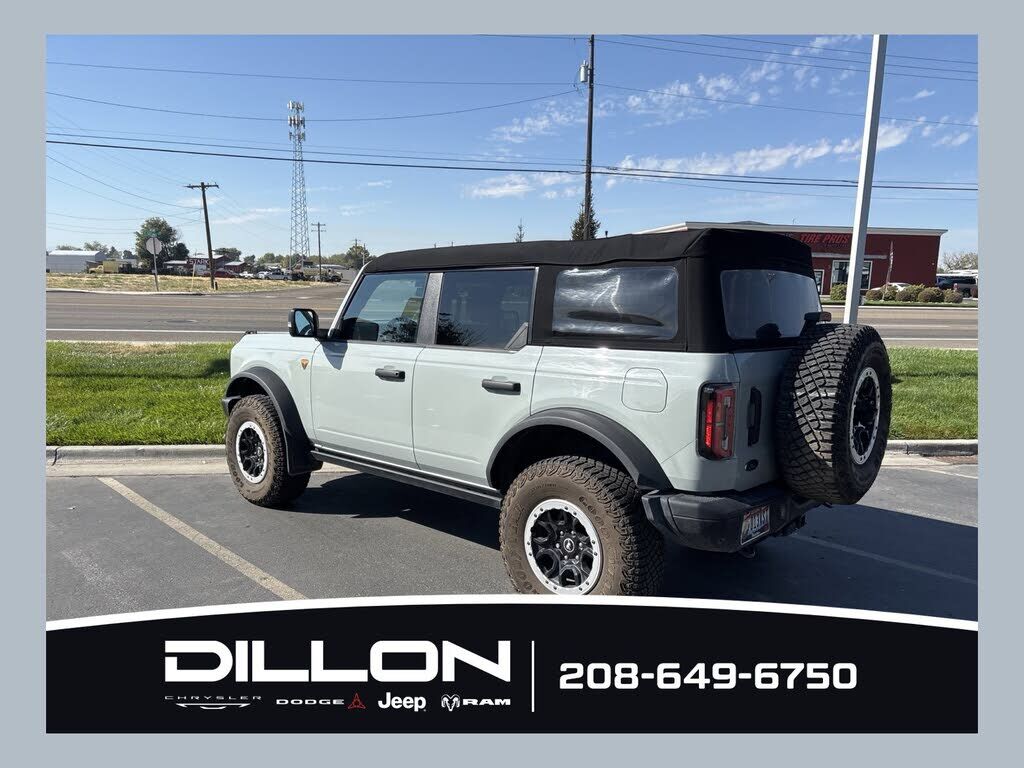 2023 FORD Bronco