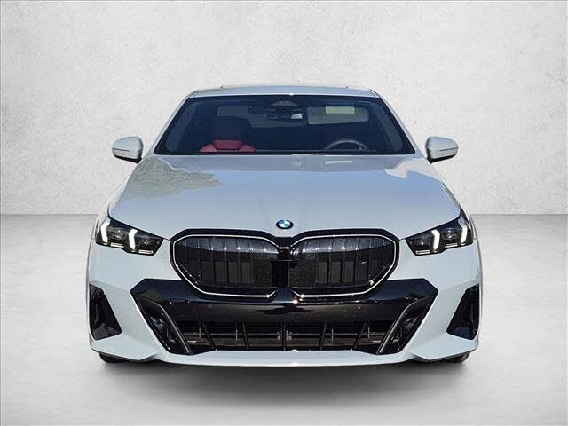 2026 BMW 540i