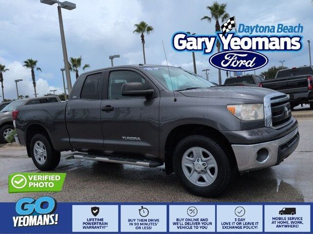 2013 TOYOTA Tundra