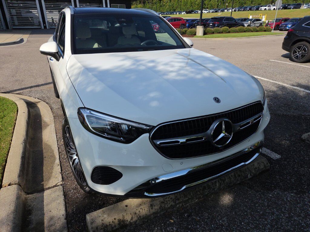 2024 MERCEDES-BENZ GLC-Class