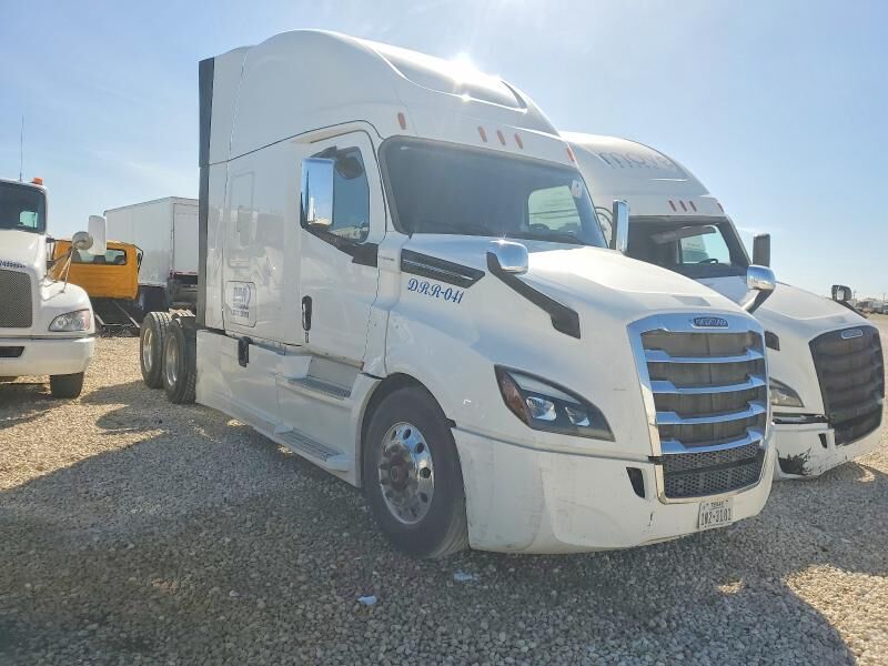 2020 FREIGHTLINER New Cascadia 126" Sleepercab