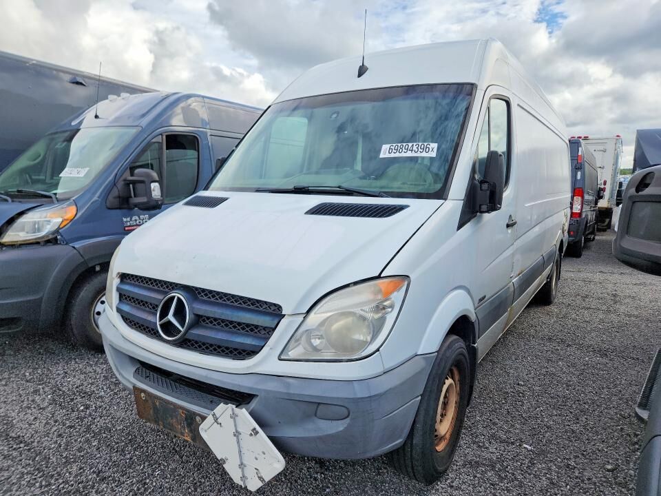 2011 MERCEDES-BENZ Sprinter