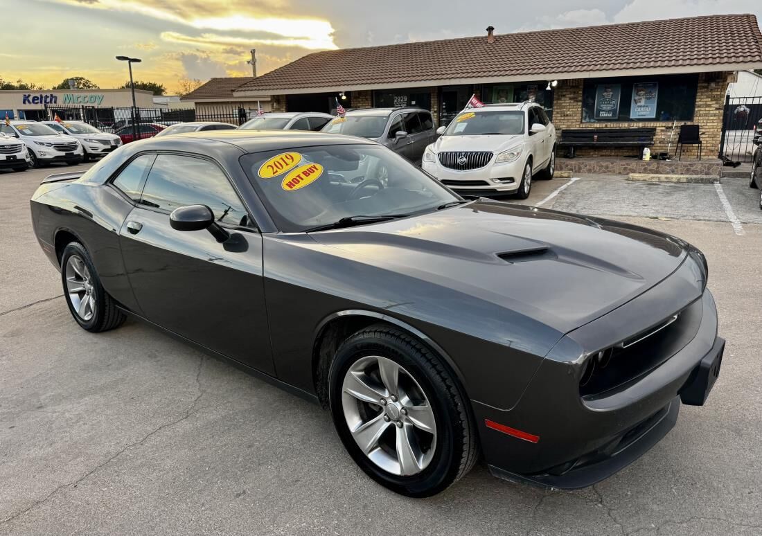 2019 DODGE Challenger