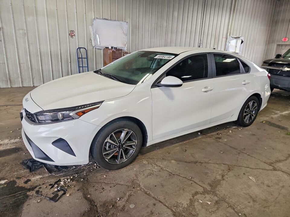 2024 KIA Forte