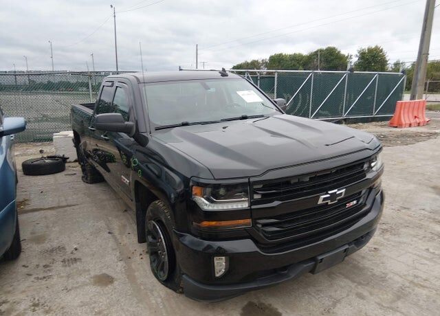 2017 CHEVROLET Silverado
