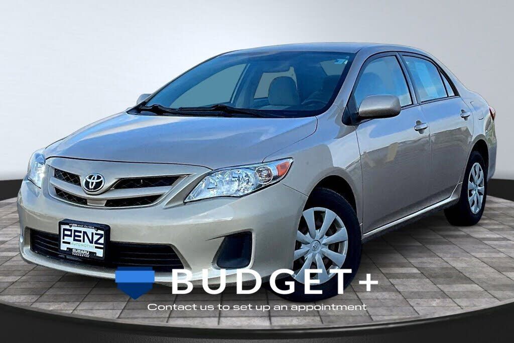 2011 TOYOTA Corolla