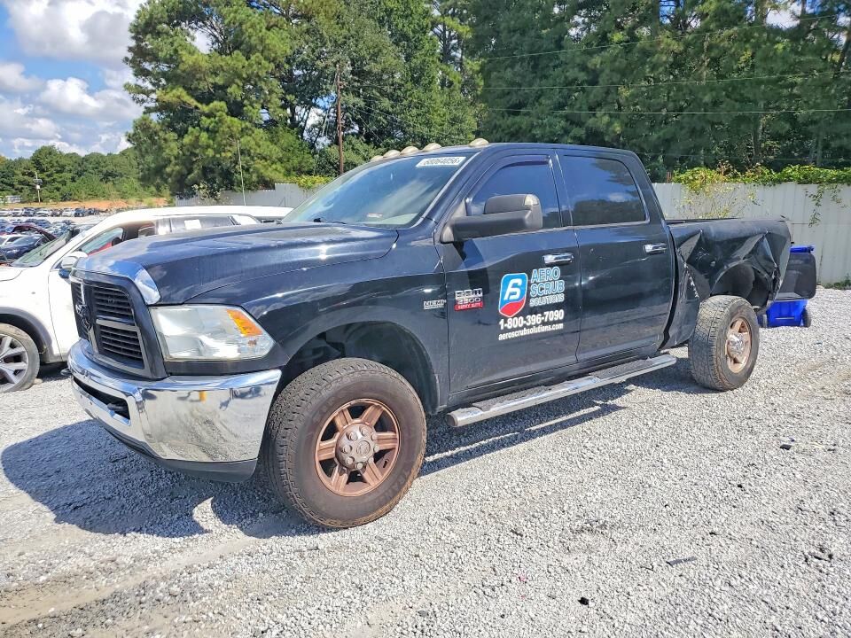 2012 DODGE Ram