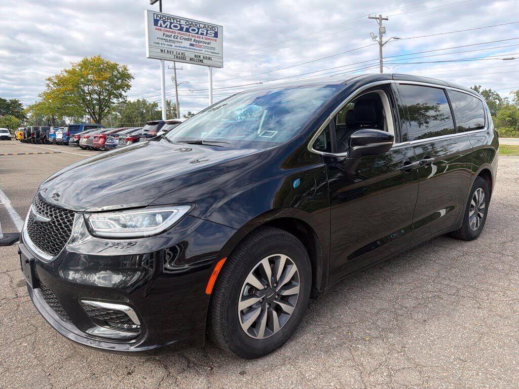 2024 CHRYSLER Pacifica