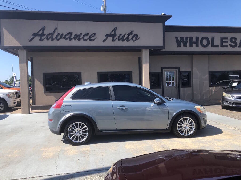 2011 VOLVO C30