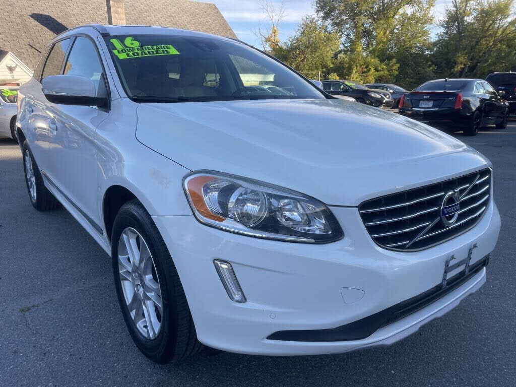 2016 VOLVO XC60