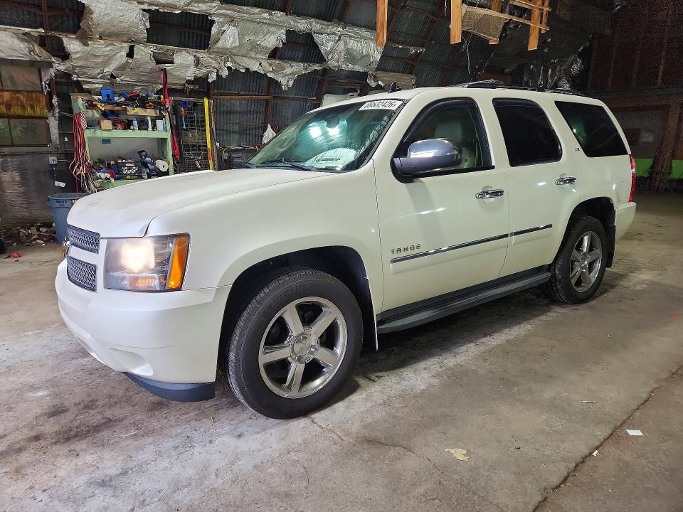2011 CHEVROLET Tahoe