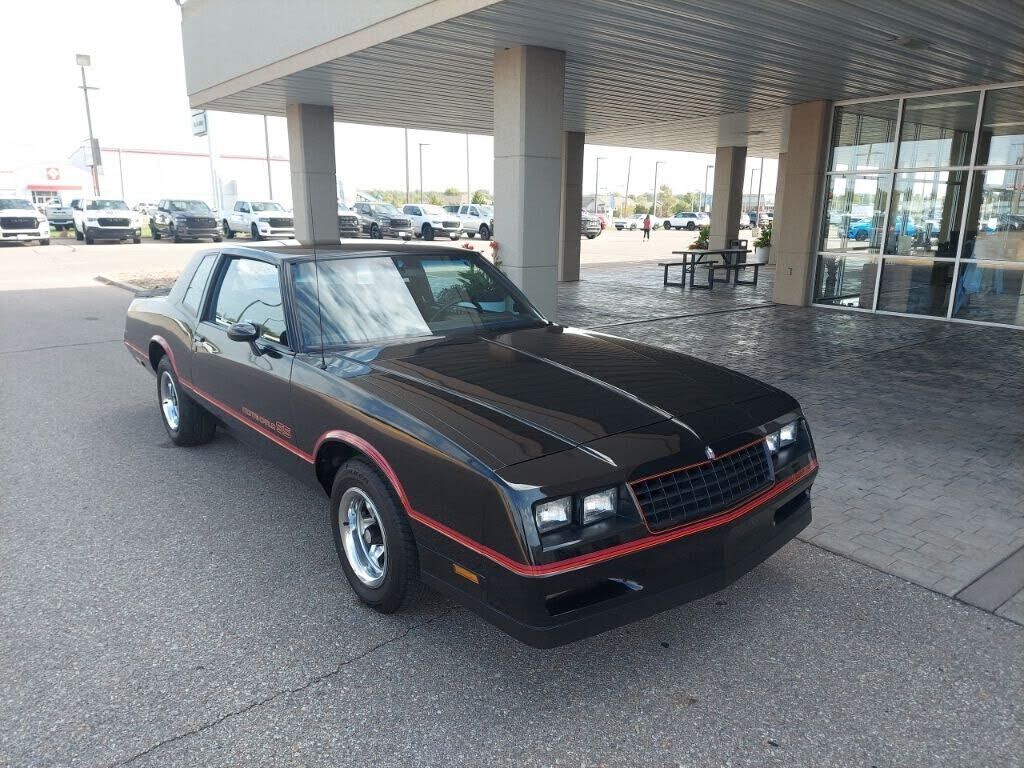 1985 CHEVROLET Monte Carlo