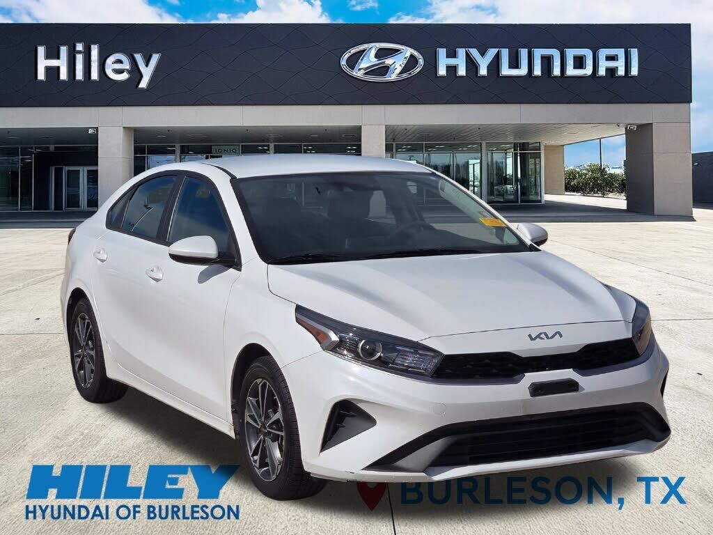 2024 KIA Forte