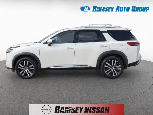 2024 NISSAN Pathfinder