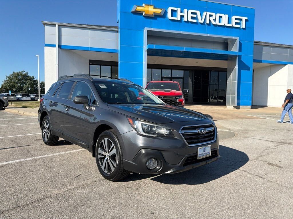 2018 SUBARU Outback