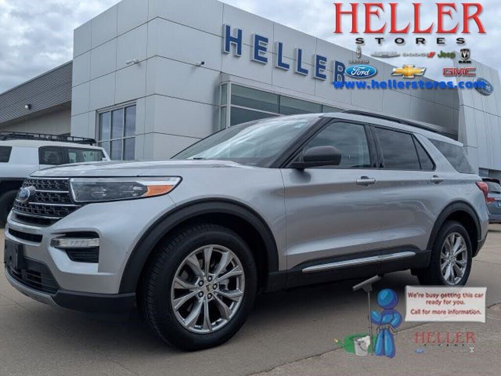 2021 FORD Explorer