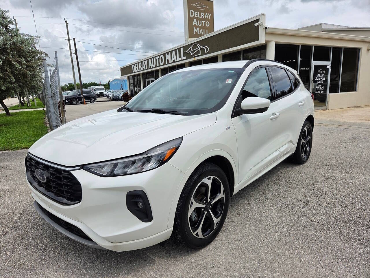 2023 FORD Escape