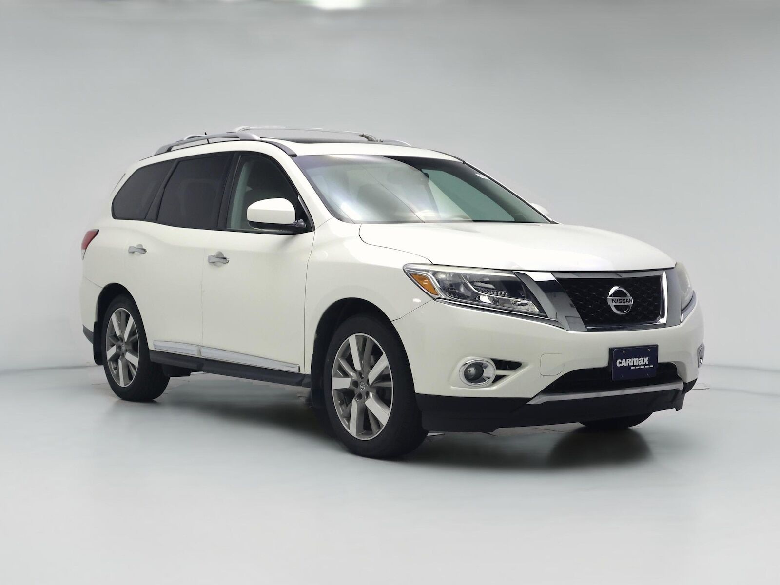 2015 NISSAN Pathfinder