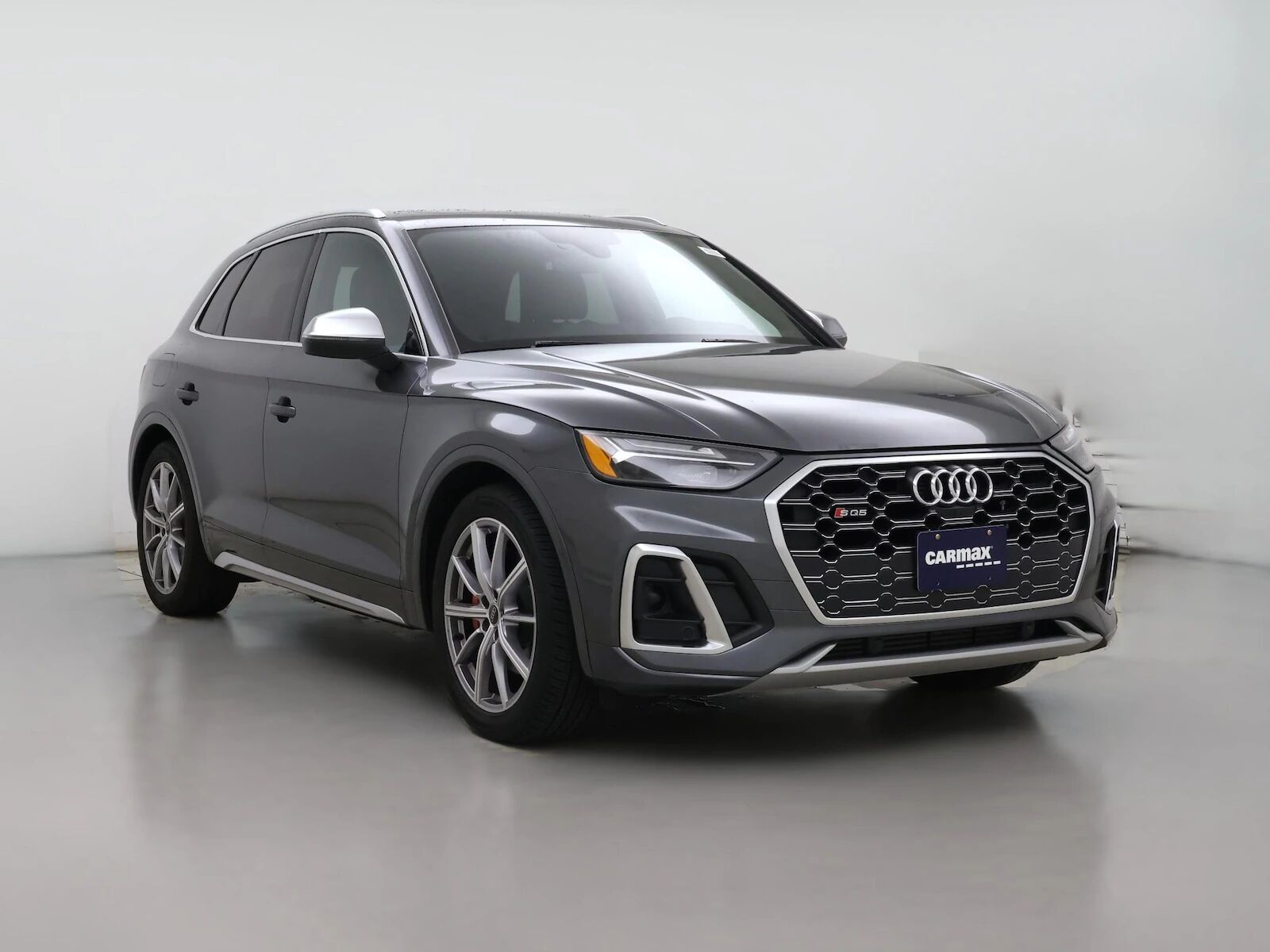 2022 AUDI SQ5