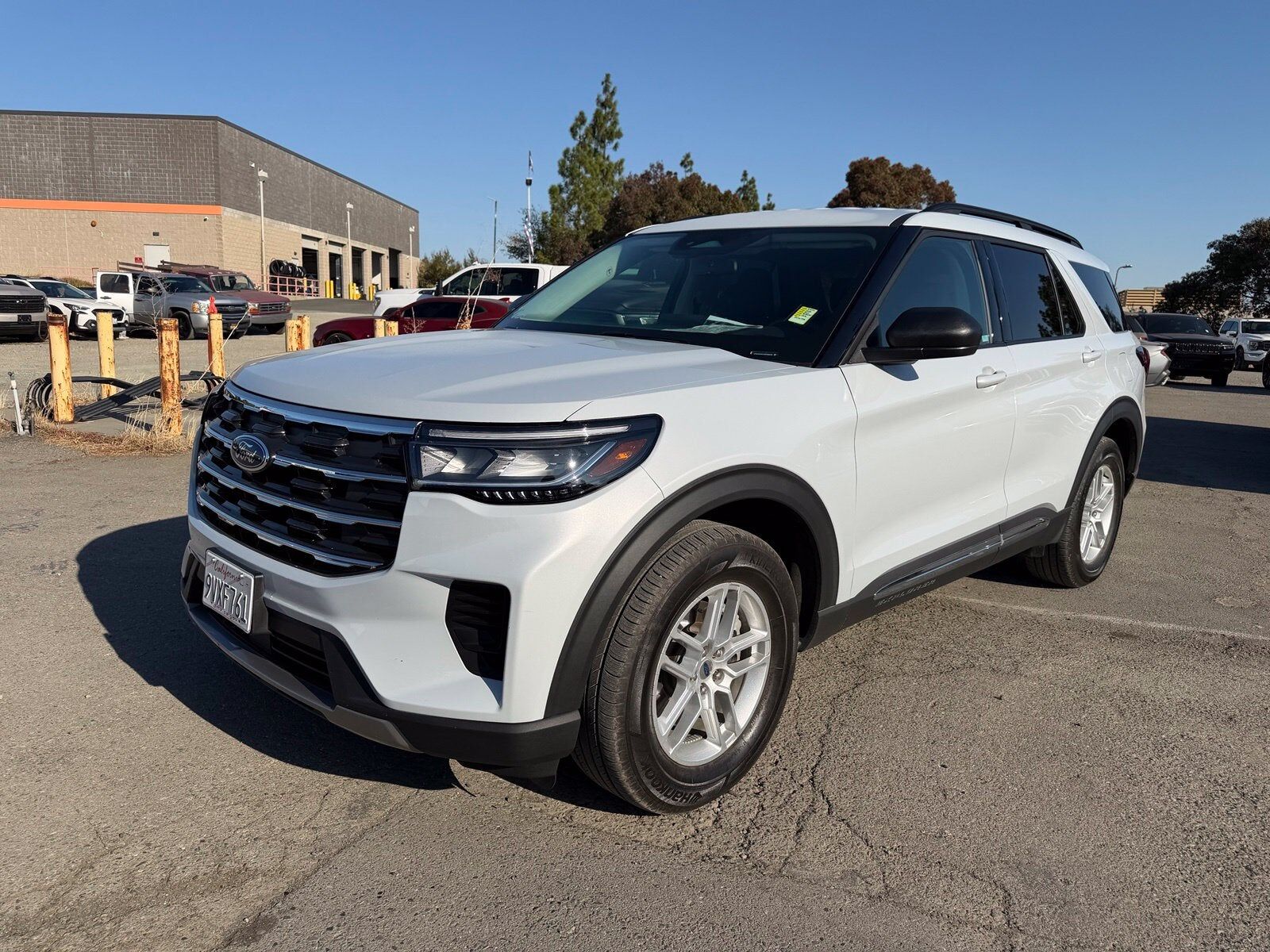2025 FORD Explorer