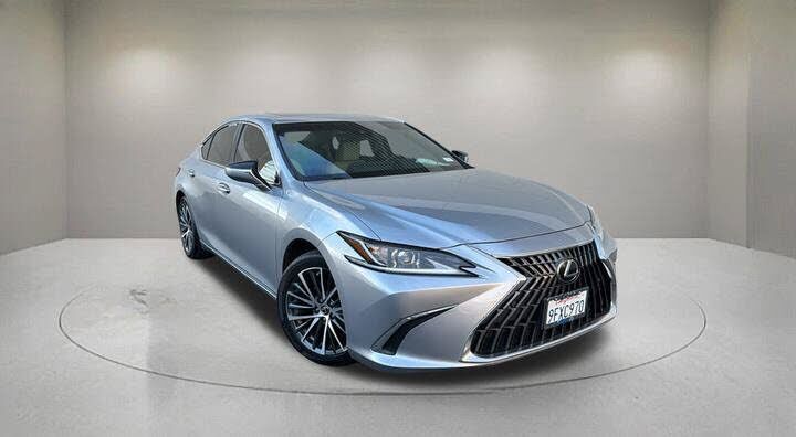 2023 LEXUS ES