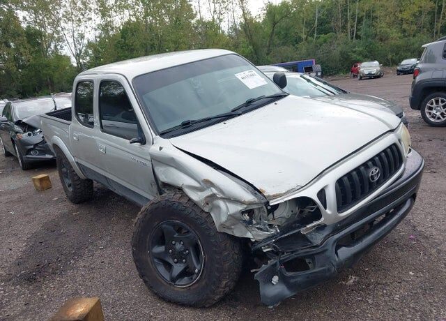 2004 TOYOTA Tacoma
