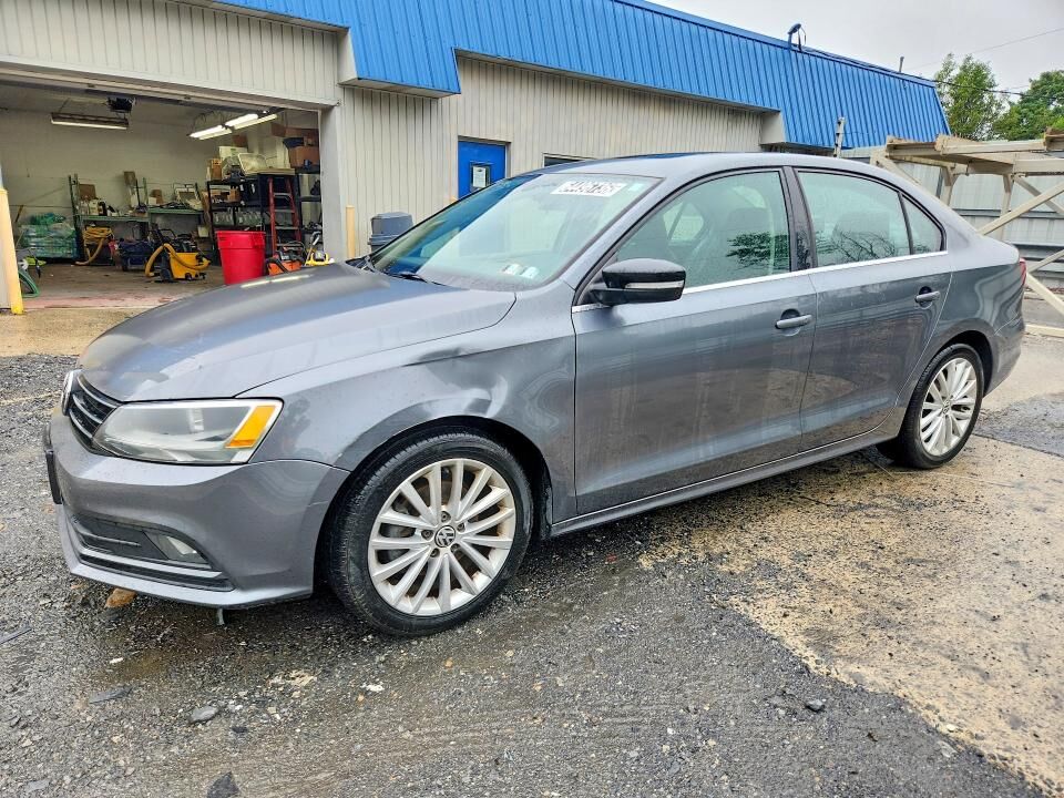 2016 VOLKSWAGEN Jetta