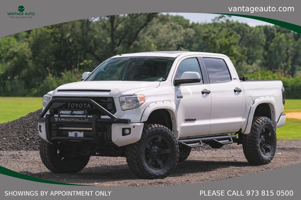 2015 TOYOTA Tundra