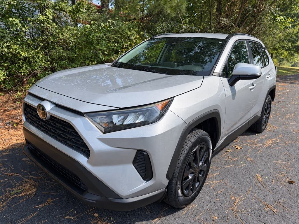2019 TOYOTA RAV4