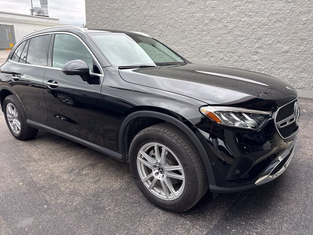 2023 MERCEDES-BENZ GLC-Class