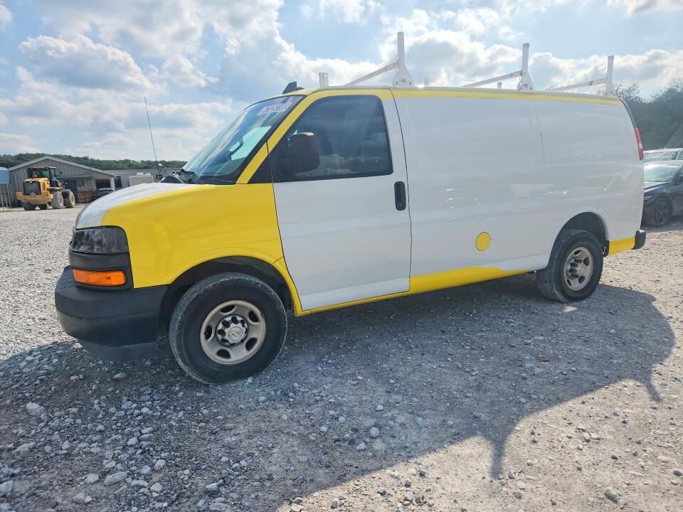 2020 CHEVROLET Express