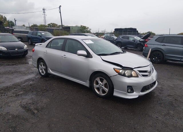 2011 TOYOTA Corolla