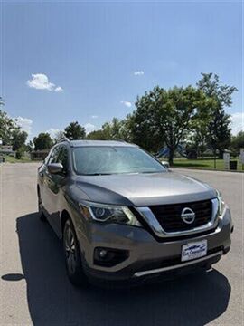 2017 NISSAN Pathfinder