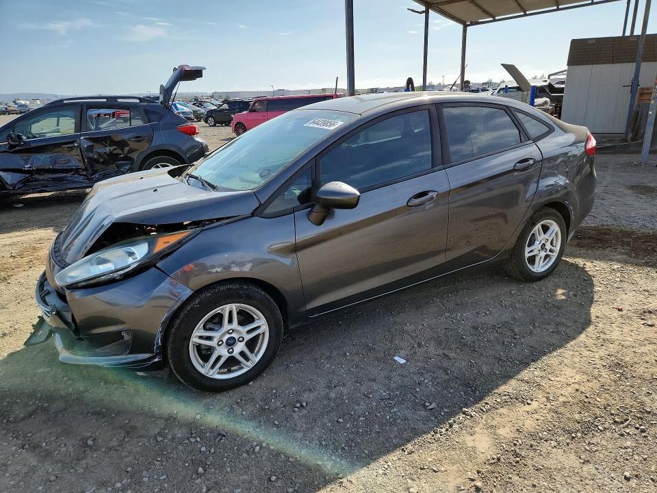 2017 FORD Fiesta