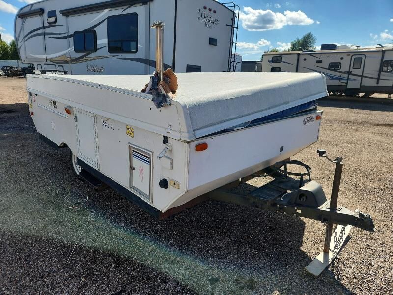 2001 FOREST RIVER Flagstaff Camping Trailer