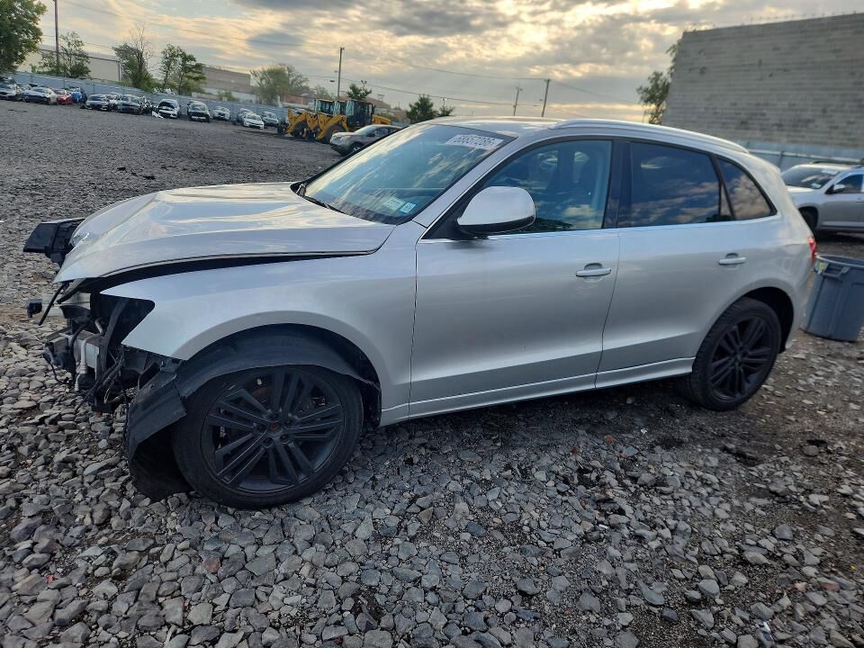2012 AUDI Q5