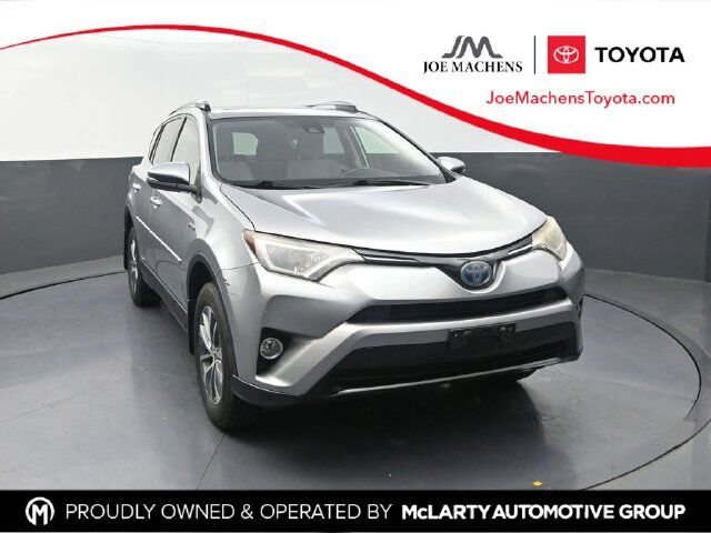 2017 TOYOTA RAV4