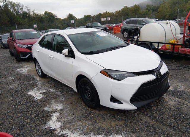 2018 TOYOTA Corolla