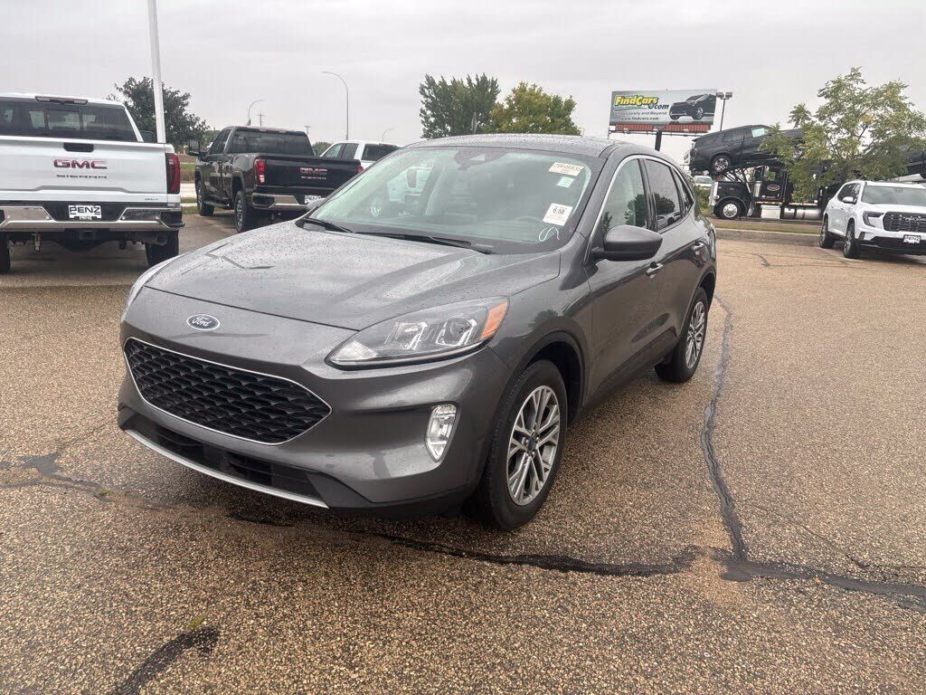 2022 FORD Escape