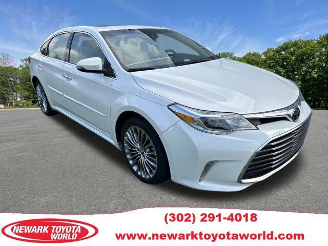 2017 TOYOTA Avalon
