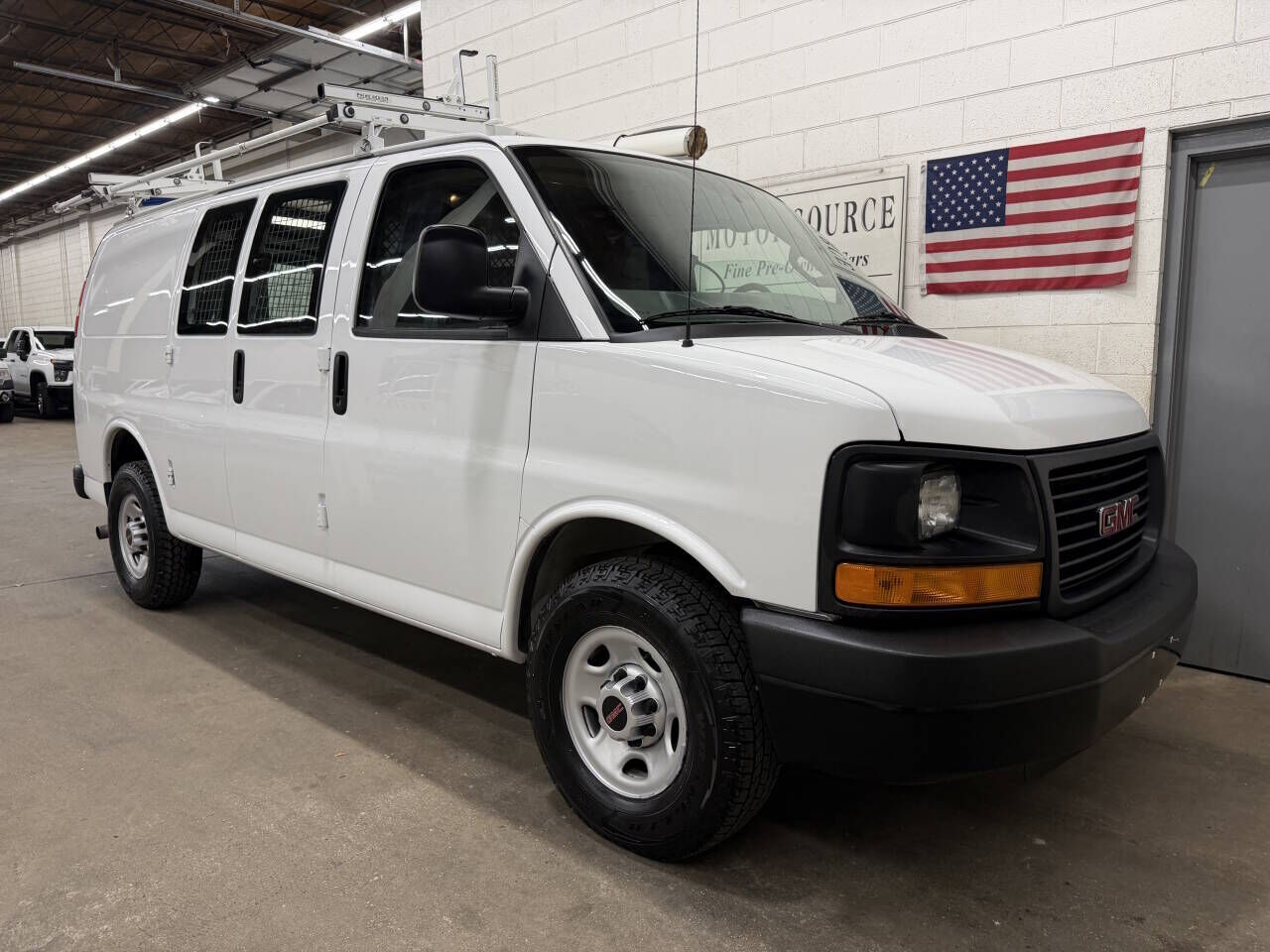2016 GMC Savana