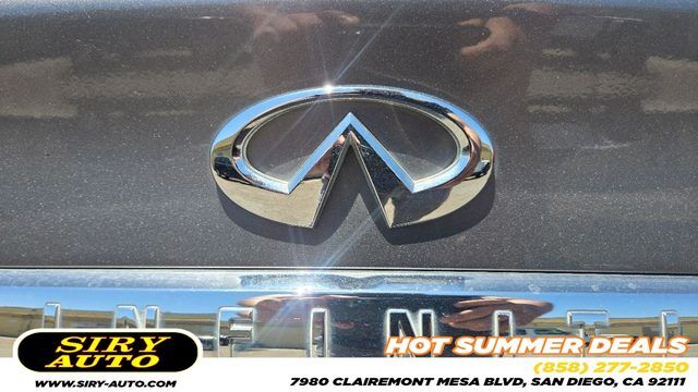 2015 INFINITI Q50