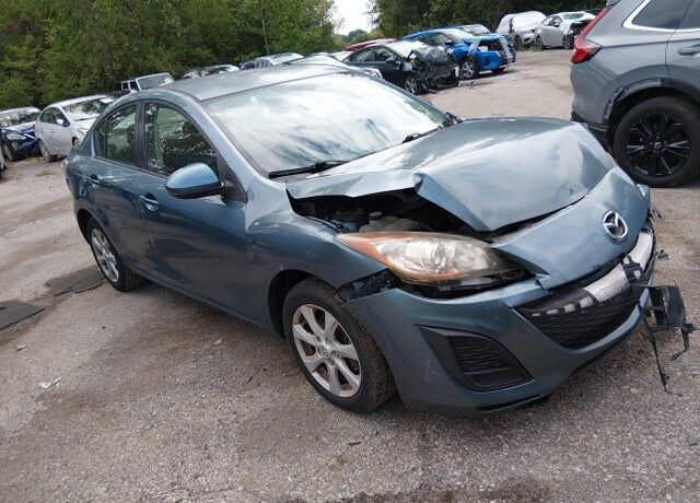 2011 MAZDA Mazda3