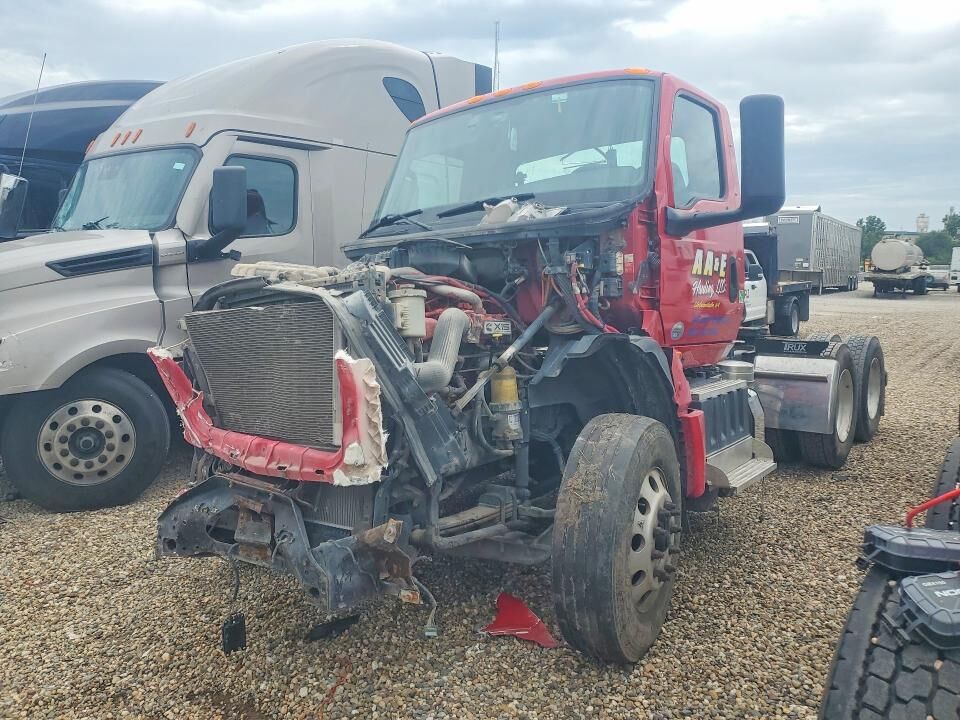 2018 INTERNATIONAL LT625