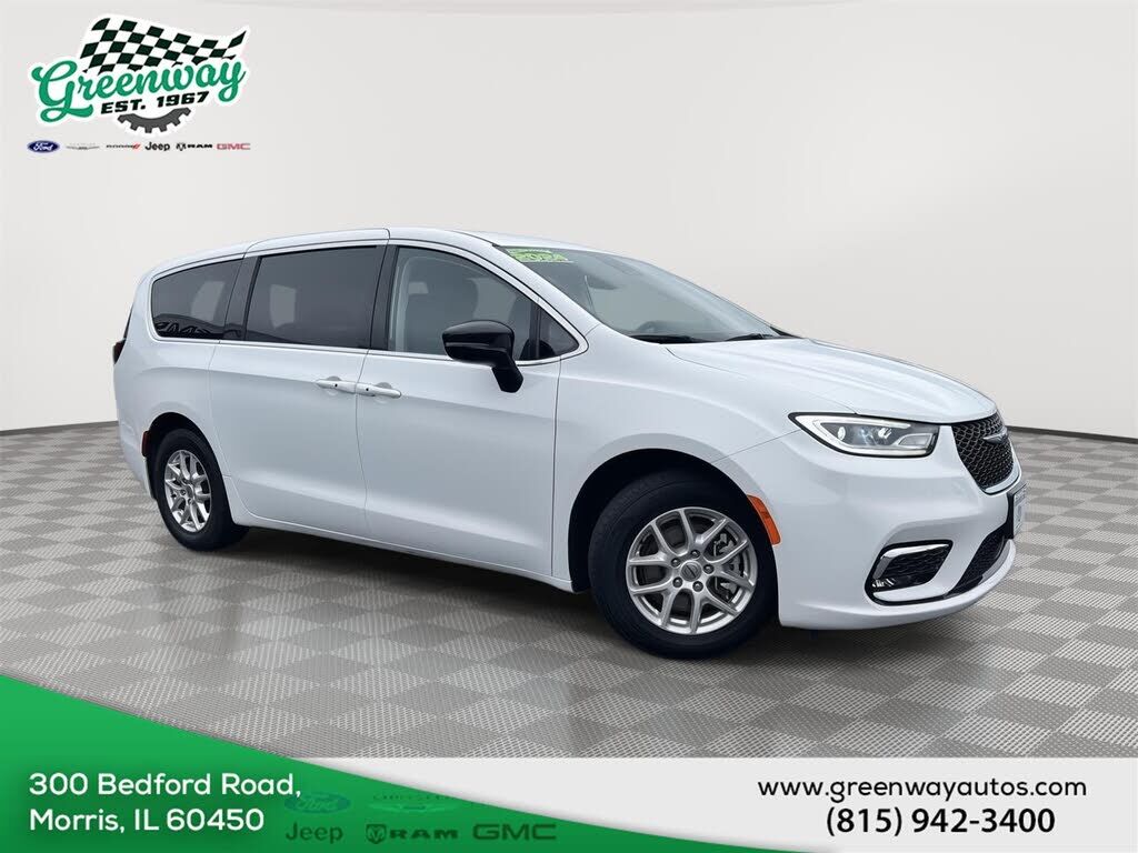 2024 CHRYSLER Pacifica