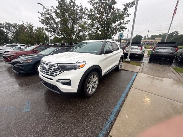 2024 FORD Explorer